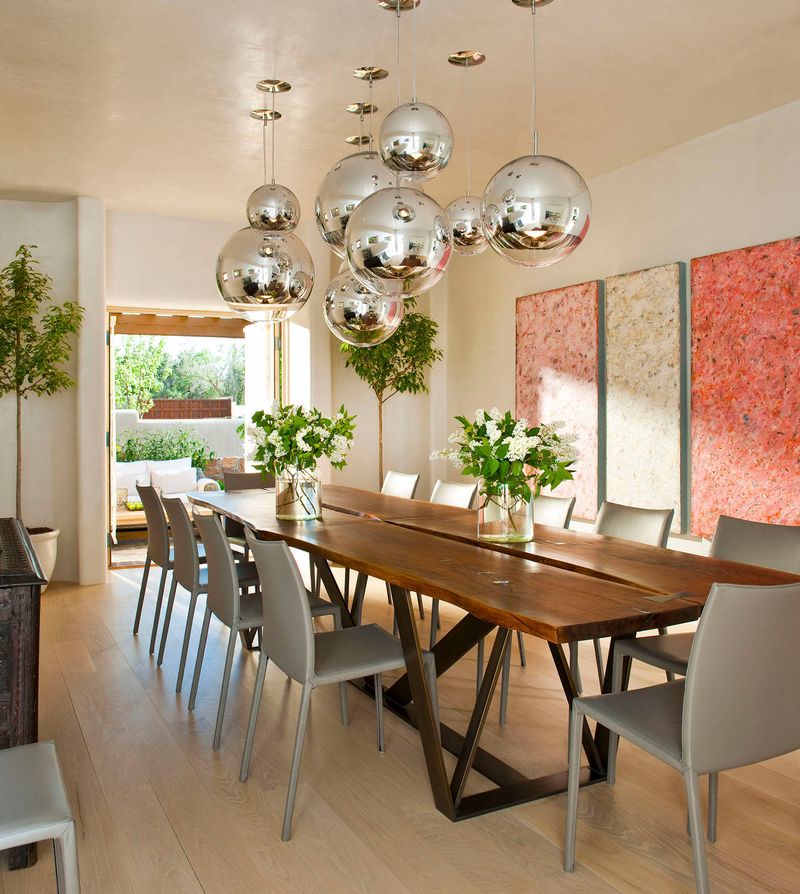 2000s Nevada Furniture Trends That Are Back To Slay Your Space - Decor Hint Statement Lighting Fixtures