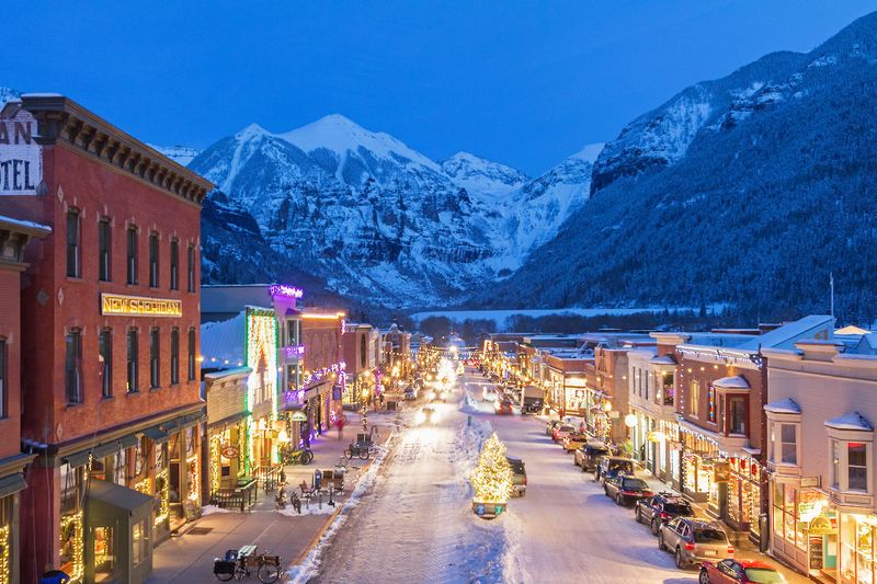 The Cozy Mountain Village In Colorado That's Perfect For A Winter Escape - Decor Hint The Magic Of Nightfall In Telluride