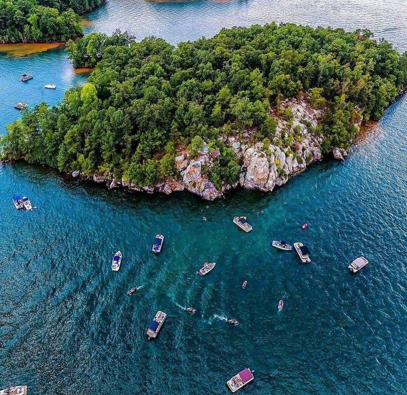 Top 10 Alabama Lakes Worth Exploring - Decor Hint Lake Martin