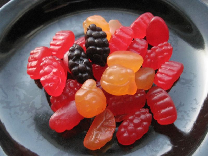 California Schools Prepare For A Ban On Ultraprocessed Foods - Decor Hint Fruit Snacks/Gummies With Artificial Colors/Flavors Or Non-Nutritive Sweeteners