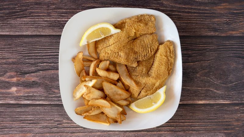 10 Arizona Spots Serving Golden, Crispy Catfish Worth The Drive - Decor Hint Nad's Chicken & Seafood - Tempe / Phoenix area