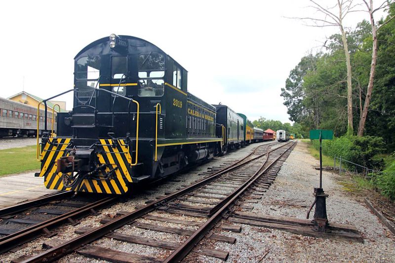 All Aboard! 12 Scenic Train Trips Across Georgia Worth Taking - Decor Hint Heart Of Dixie Scenic Excursion (near Georgia line, Calera, AL)