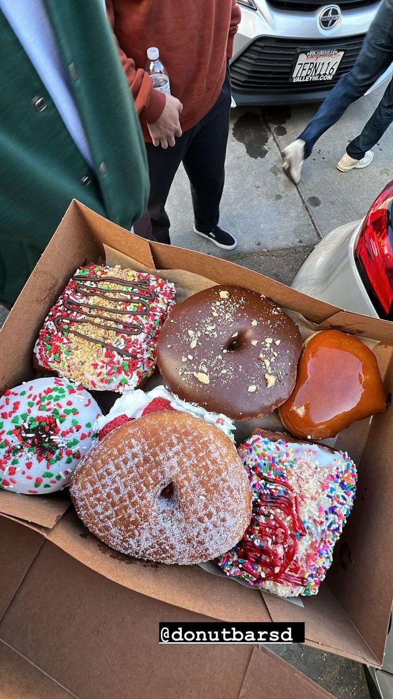 California's Most Irresistible Donut Shops Worth Waking Up Early For - Decor Hint Donut Bar - San Diego
