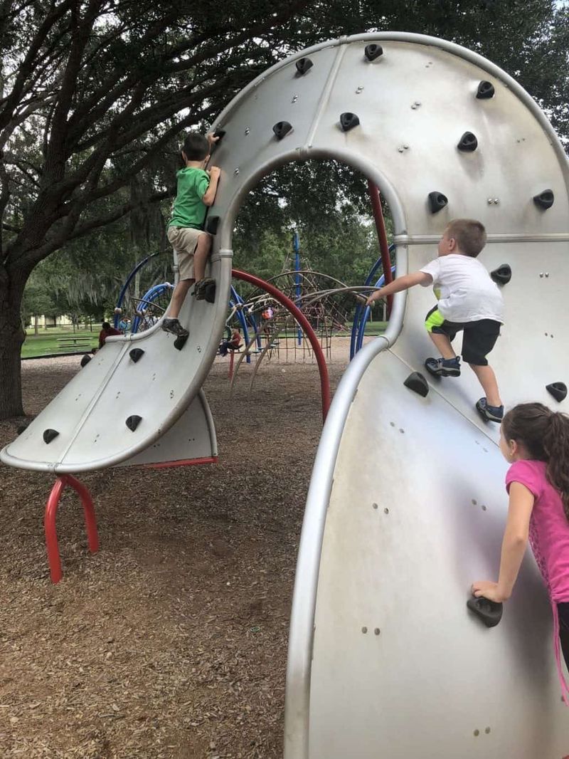 Outdoor Activities To Enjoy In Tampa With Friends Or Family - Decor Hint Playing at Al Lopez Park