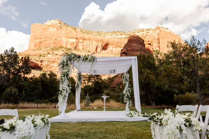 Experience Serenity At Arizona’s Enchantment Resort, Nestled In Nature - Decor Hint Cultural Experiences