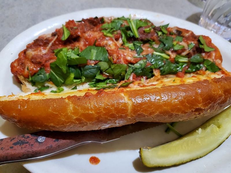 17 Illinois Diners Where Comfort Food Still Feels Like Home - Decor Hint Café Olympic – Crystal Lake