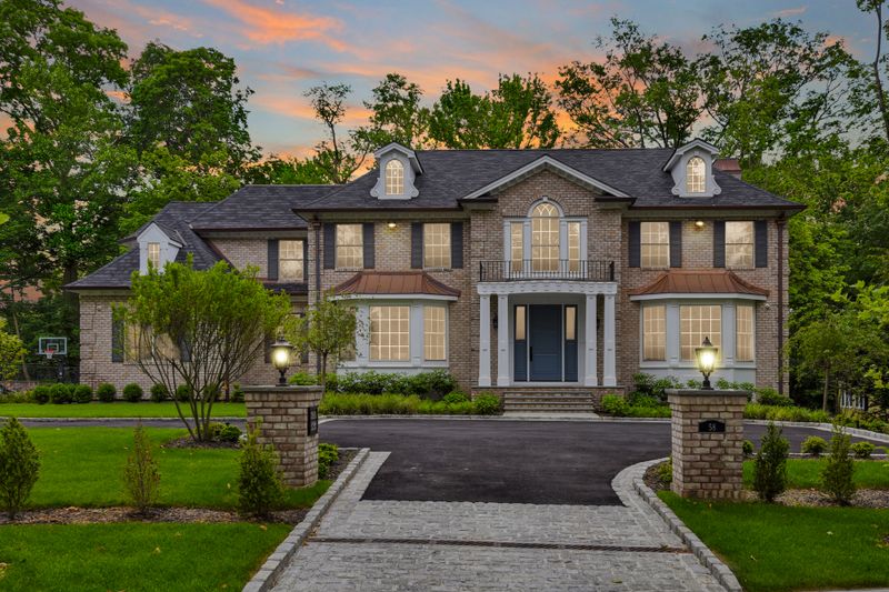 Westchester & Nassau County Gated Communities