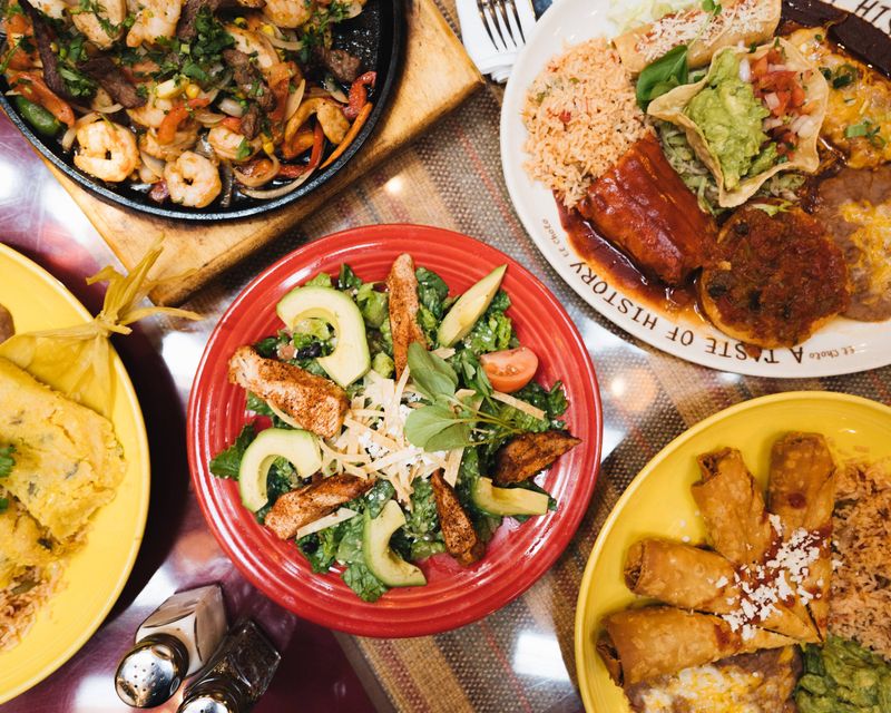 The California Mexican Restaurant Locals Have Loved For Generations - Decor Hint El Cholo’s Legacy And Its Next Chapter