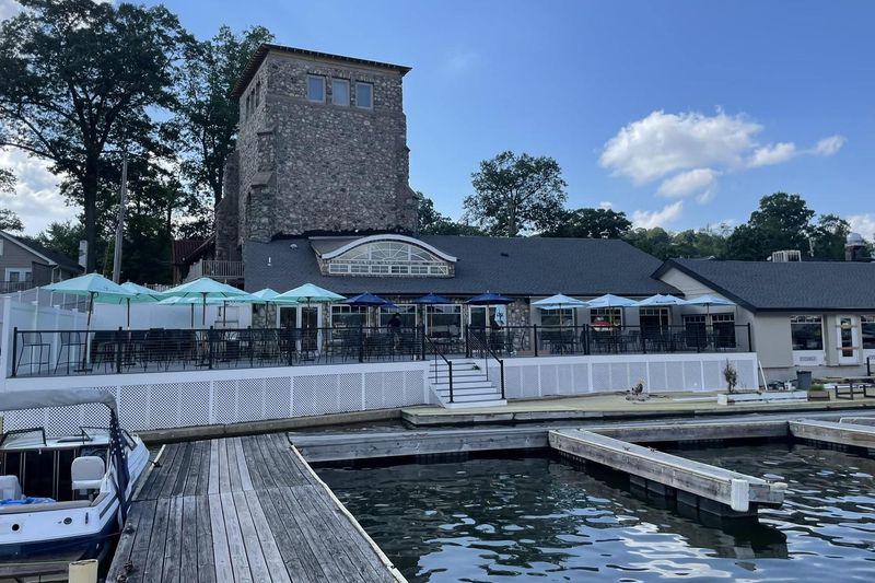 Enjoy Scenic Dining At These New Jersey Lakeside Restaurants - Decor Hint The Beacon, Lake Hopatcong