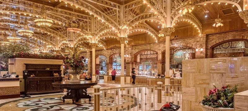 18 Nevada Buffets So Good They'll Change How You Think About Buffet Food - Decor Hint Garden Court Buffet at Main Street Station