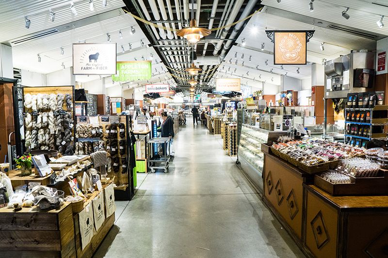 Florence Agricultural Center Holiday Craft & Food Fair