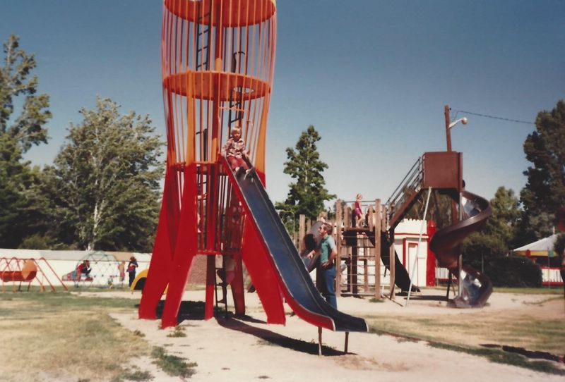 14 Deserted Nevada Amusement Parks That Nature Is Taking Back - Decor Hint Playland Park (Idlewild Park) - Reno