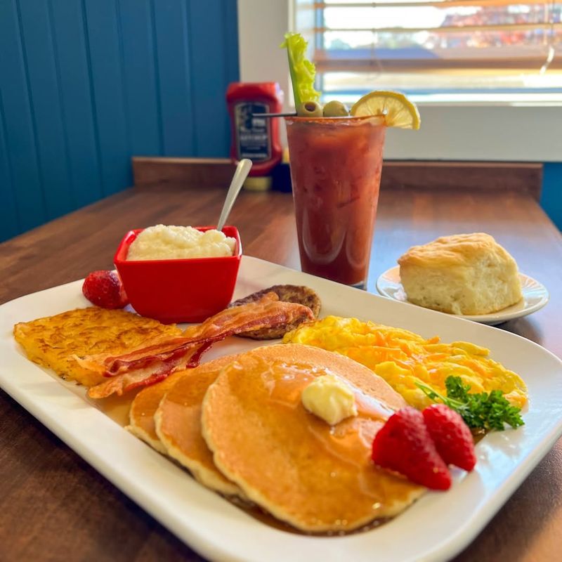 Mary's Soul Food, Virginia Beach's Comfort Queen