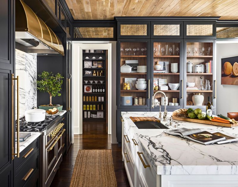 Cleveland Style Forecast: 11 Interior Trends To Watch In 2026 - Decor Hint Bold, Moody Kitchens