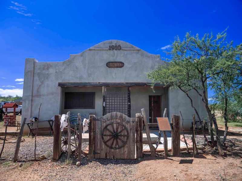 Gleeson: From Apache Battlefield To Mining Camp