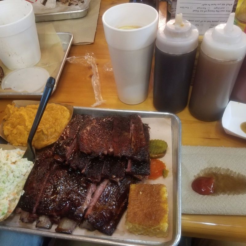 South Carolina Soul Food Spots Serving Comfort All Week - Decor Hint Melvin's Barbecue in Charleston