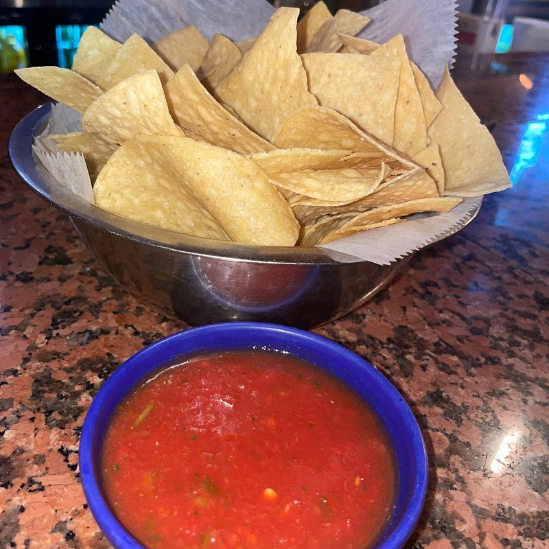 13 Georgia Mexican Restaurants Locals Swear Have The Best Salsa - Decor Hint El Azteca