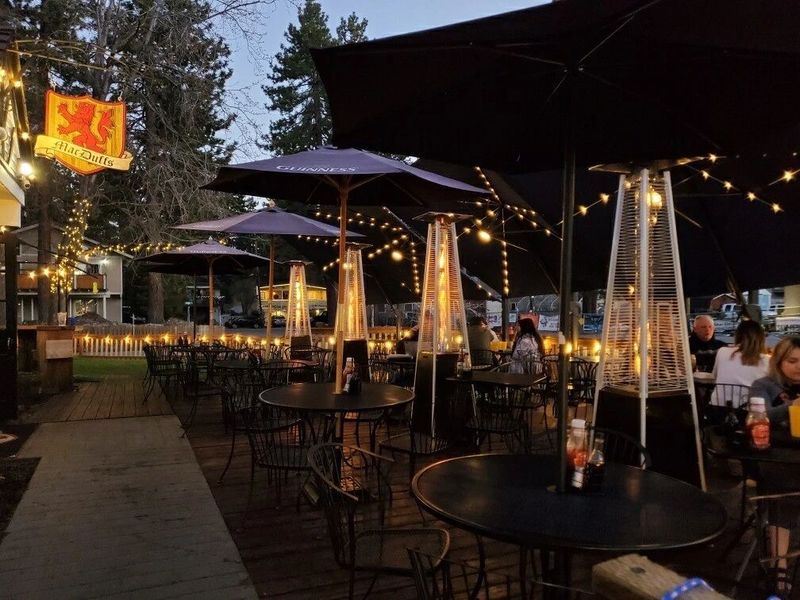 14 California Lakeside Restaurants With Views You'll Never Forget - Decor Hint MacDuff's Pub at Shaver Lake