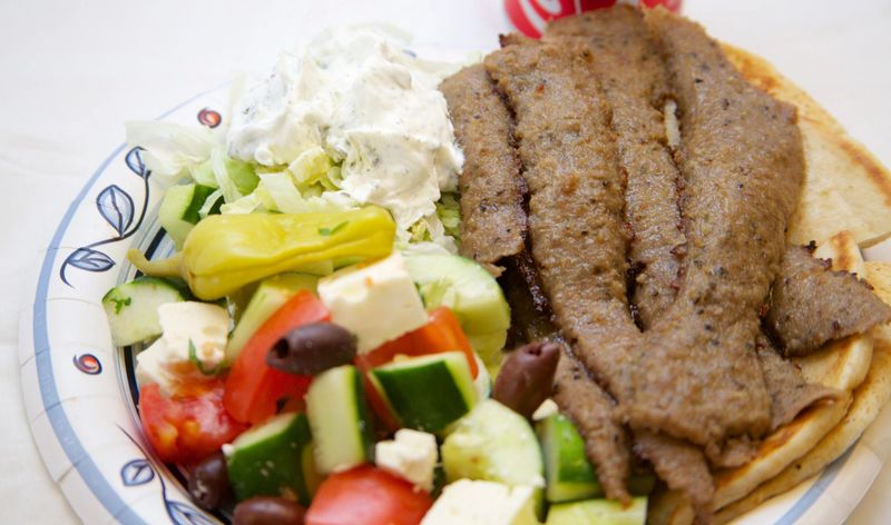 17 Florida Restaurants Where Flavor's High And Prices Are Low - Decor Hint Mediterranean Deli, Orlando