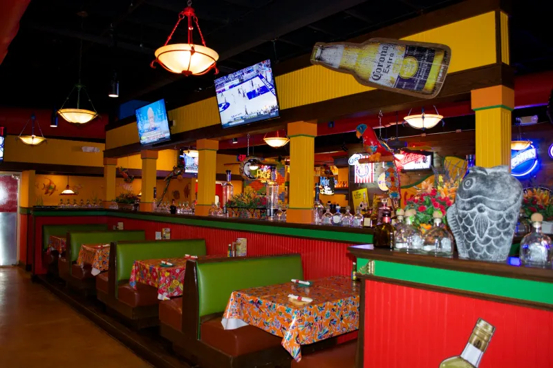 13 Illinois Mexican Restaurants Serving Homemade Salsa Perfection - Decor Hint Casa Margarita in Oak Park