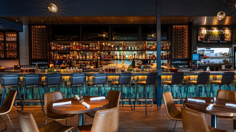 California Fast-Casual Chains That Fell Short Of Expectations - Decor Hint Eureka! Restaurant & Lounge