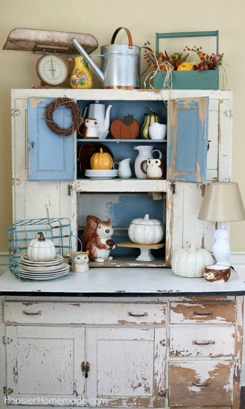Tennessee Collectors Are Bringing Back These 13 Vintage Treasures - Decor Hint Hoosier Cabinets