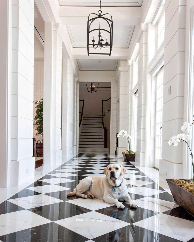 14 Flooring Looks Los Angeles Designers Are Betting You'll See Everywhere Next Year - Decor Hint Checkerboard Patterns