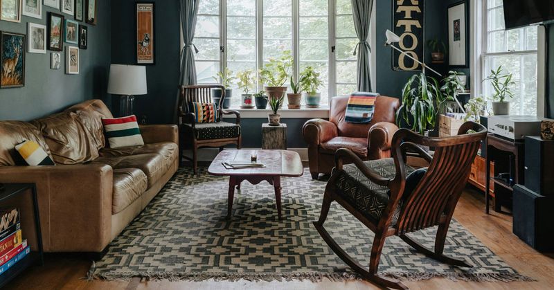 Cleveland Style Forecast: 11 Interior Trends To Watch In 2026 - Decor Hint Vintage & Antique Furniture Mixes