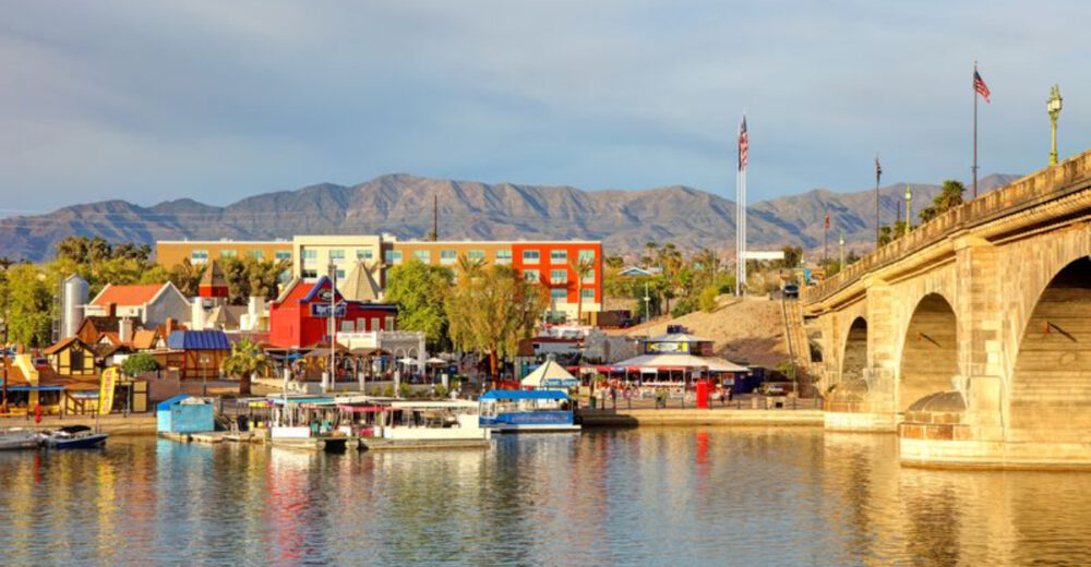 The Arizona Lake Towns That Draw The Biggest Crowds Say Locals - Decor Hint