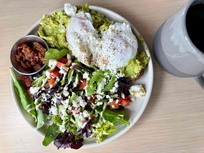 In Casera Cafe & Bakery In Milwaukee, Wisconsin, The Cozy Ambiance Meets Incredible Flavor - Decor Hint Local Ingredients, Global Inspiration
