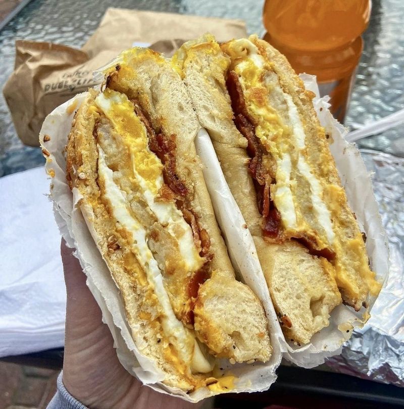 Bagel Oasis - Fresh Meadows, New York