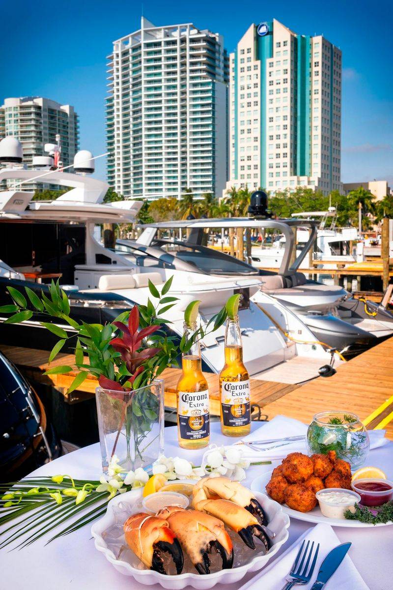 Monty's Raw Bar - Miami