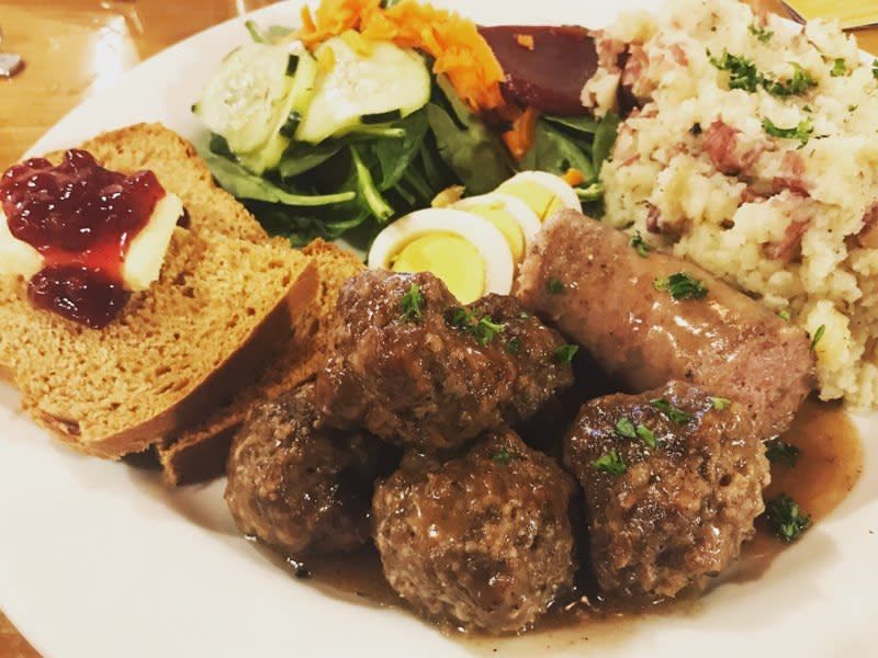 17 Underrated Kansas Restaurants That Deserve The Spotlight - Decor Hint The Swedish Crown, Lindsborg