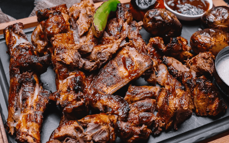 12 Illinois Restaurants Proving Fried Chicken Is Still King - Decor Hint Uncle John's BBQ & Rib House