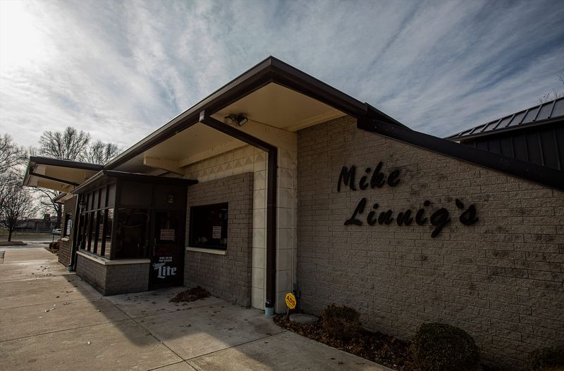 14 Must Try Kentucky Restaurants Where The Views Are As Good As The Food - Decor Hint Mike Linnig's Restaurant
