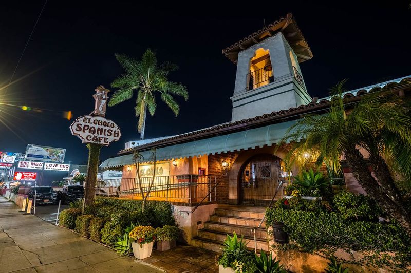 The California Mexican Restaurant Locals Have Loved For Generations - Decor Hint The Origins Of El Cholo