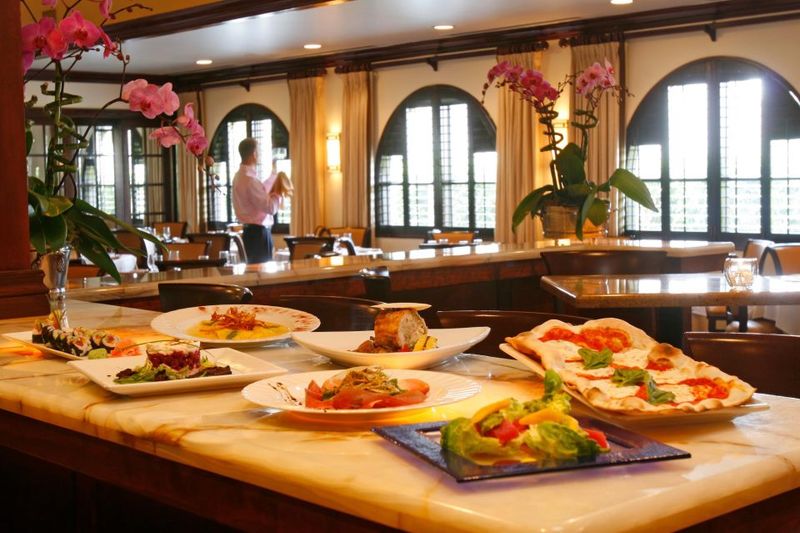 Your Guide To The Hottest Restaurants In West Palm Beach - Decor Hint Café Sapori, 205 Southern Blvd, West Palm Beach