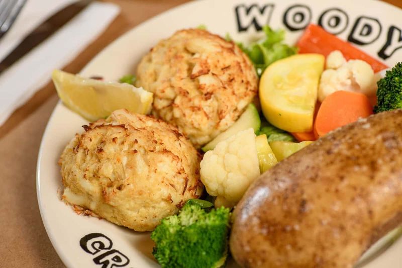 Maryland Seafood Restaurants That Deliver Big Flavor Without The Fuss - Decor Hint Woody's Crab House: North East Treasure