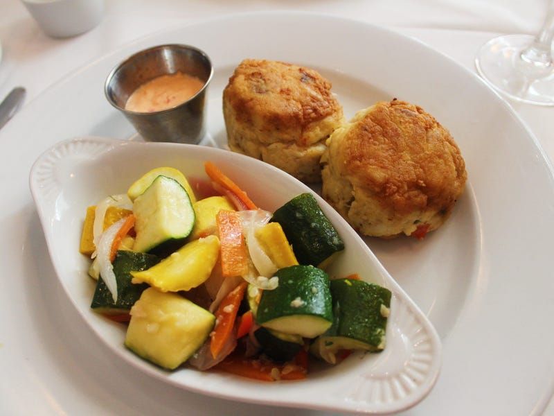 10 New Jersey Restaurants Nailing Classic Fried Fish Flavor - Decor Hint Dock's Oyster House - Atlantic City