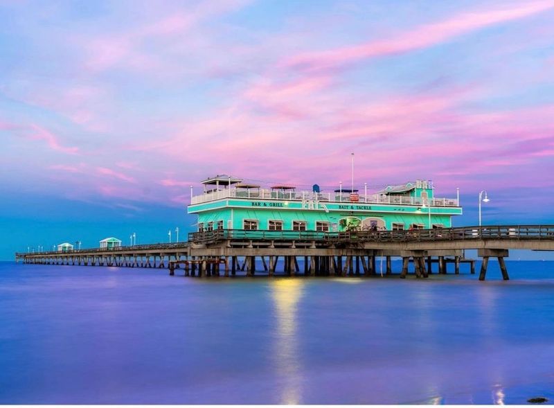 Ocean View Fishing Pier Restaurant
