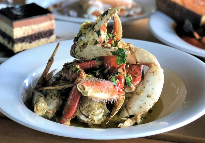 14 California Coastal Seafood Spots Perfect For A Day Out - Decor Hint Scoma's - Sausalito