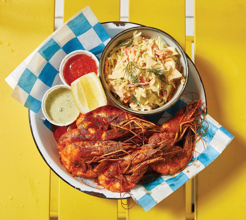 Atlanta's, Georgia Best Fried-Fish Sandwiches, Ranked - Decor Hint Fishmonger