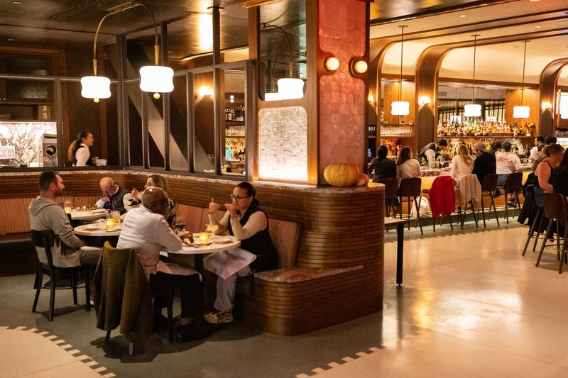 Boston Restaurants That Feel Like Family Gatherings - Decor Hint Eastern Standard
