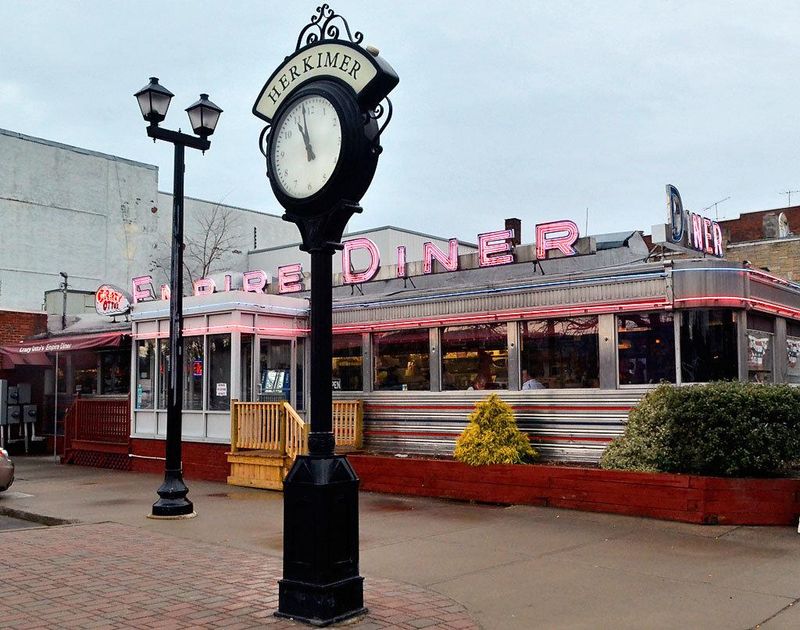 Local Reputation And Awards (AV's Best Breakfast)
