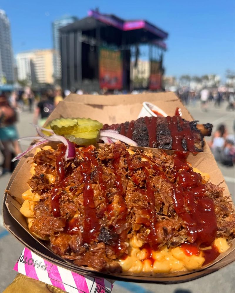 The California BBQ Truck Outsmoking Texas, One Brisket At A Time - Decor Hint Meet Wise BBQ