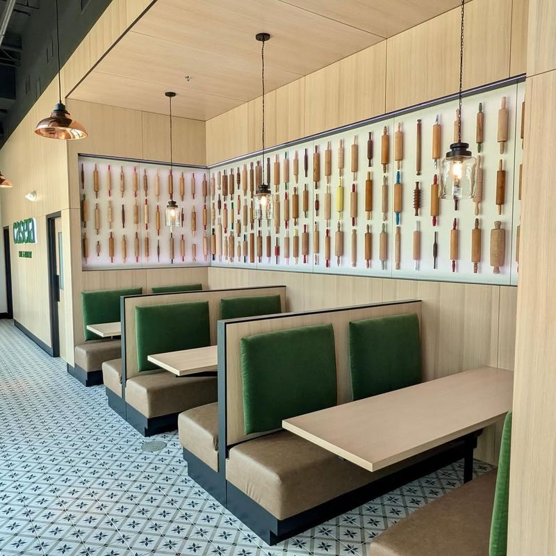 In Casera Cafe & Bakery In Milwaukee, Wisconsin, The Cozy Ambiance Meets Incredible Flavor - Decor Hint A Warm, Inviting Ambiance That Feels Like Home