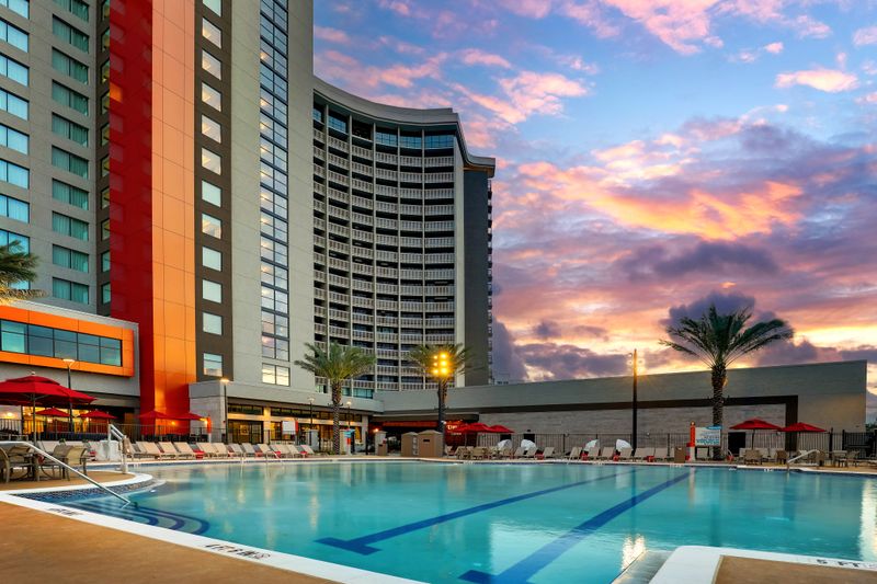 The Resort's Vibe With A Food Lover's Lens