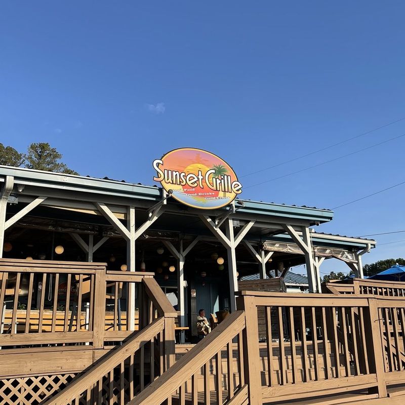 Enjoy These Georgia Restaurants Nestled By Scenic Lakes - Decor Hint Sunset Grille at Victoria Harbor Marina, Lake Allatoona