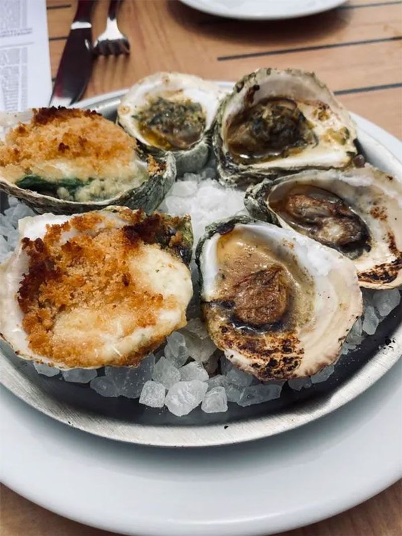 These Rhode Island Seafood Restaurants Are Always A Hit - Decor Hint Matunuck Oyster Bar, South Kingstown