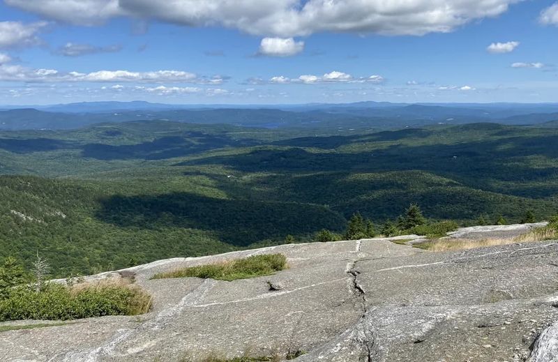 New Hampshire's Overlooked State Park Hides Epic Trails And Unforgettable Mountain Views - Decor Hint Advanced Routes